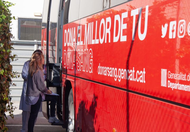 Jornada solidaria en la sede: campaña de donación de sangre